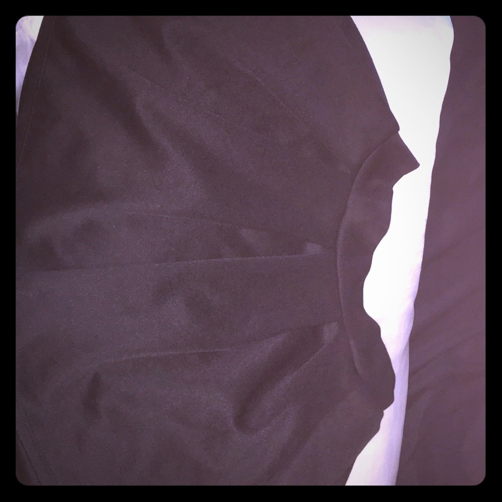 Black skater skirt